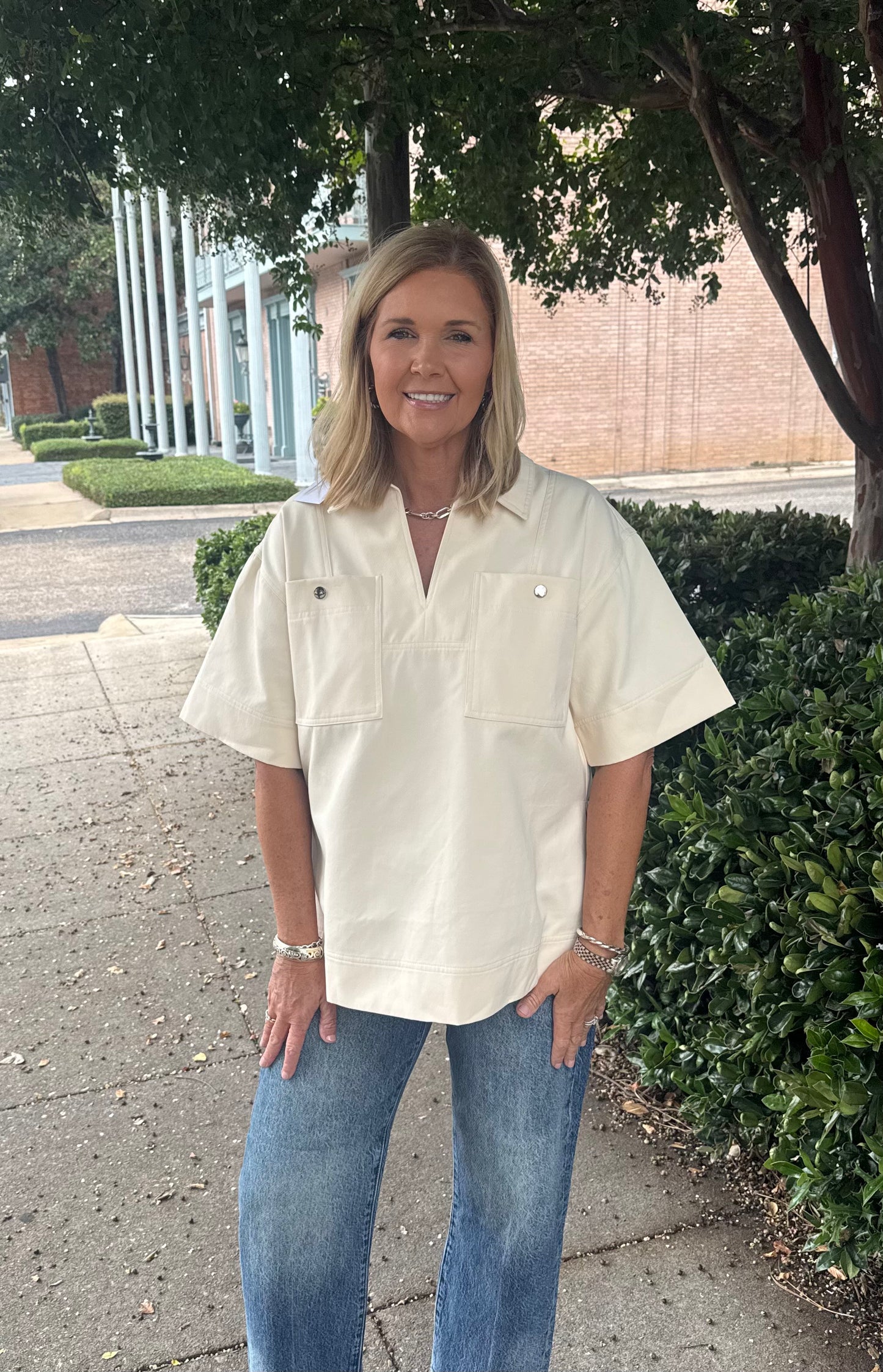 Oversized Collar Top Cream