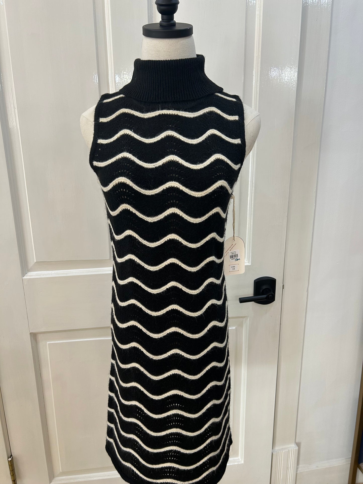 Kerisma Swirl Dress Black/Ecru