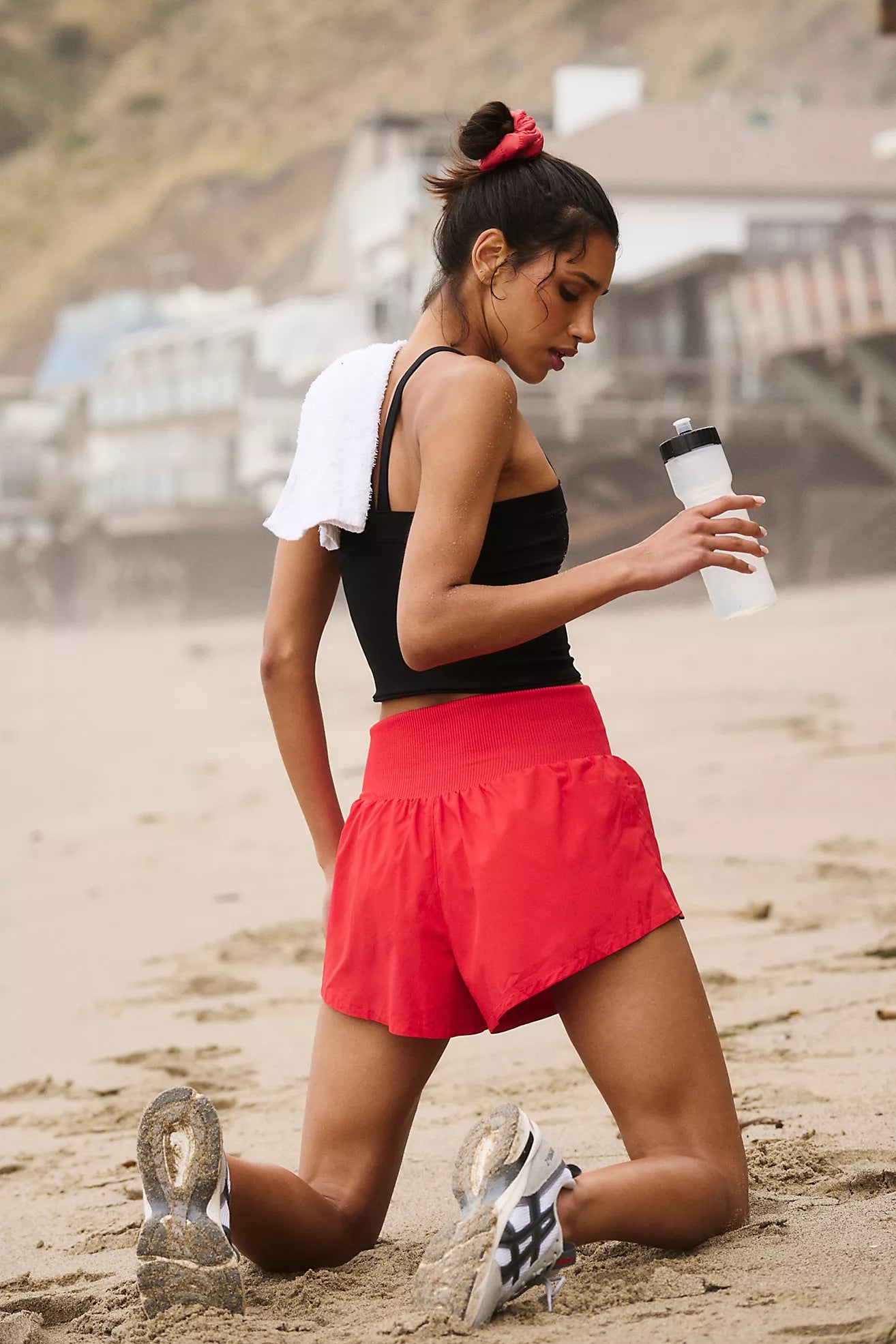 Carpe Diem Shorts Scarlet