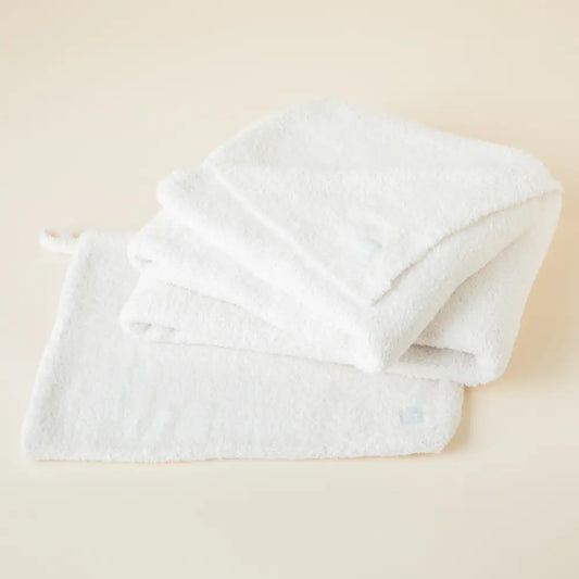 Marshmallow Travel Bag and Throw