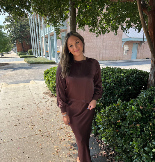 Long Sleeve Raglan Detal Crewneck in Umber