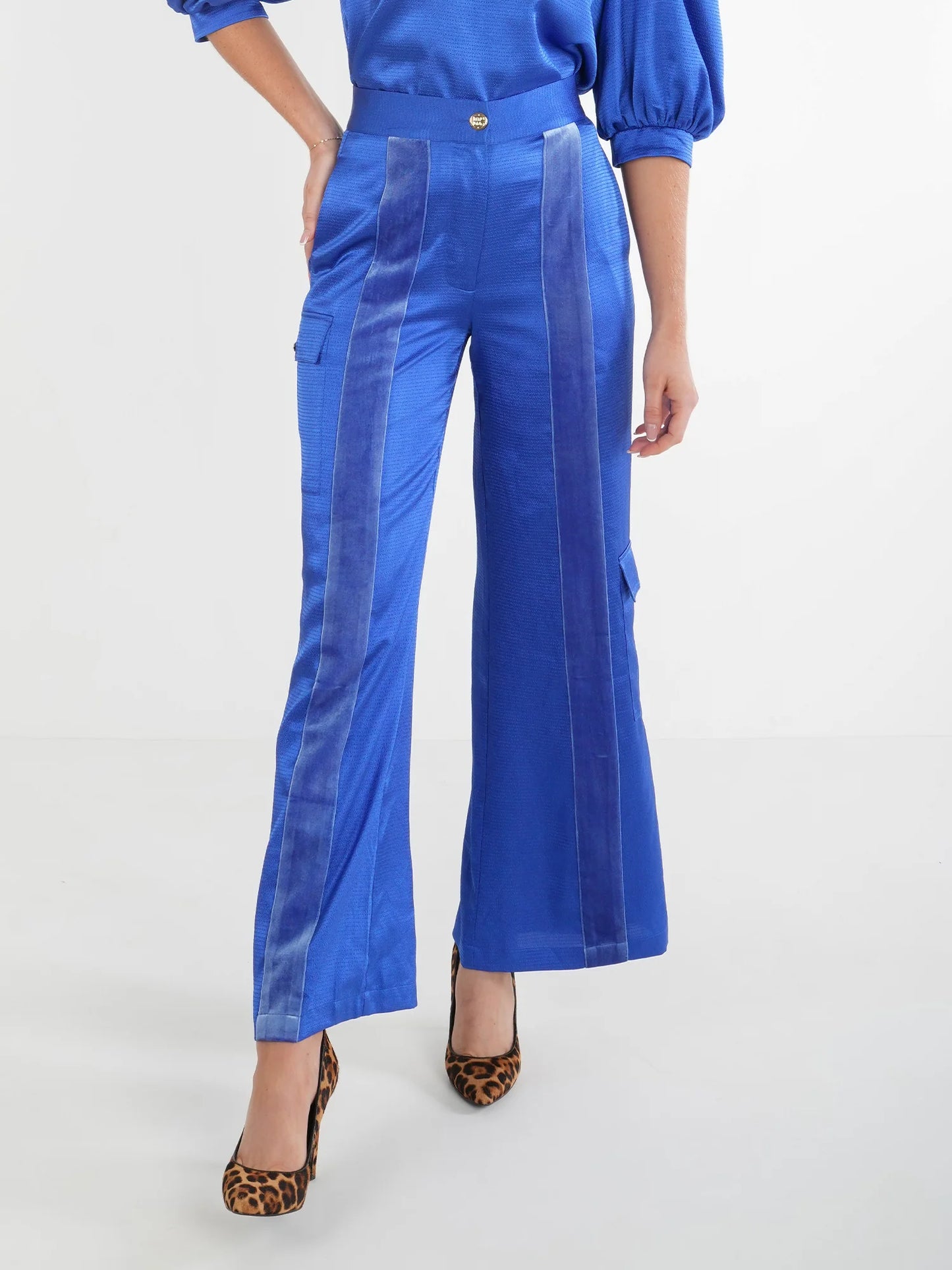 Ophelia Pant in Dazzling Blue