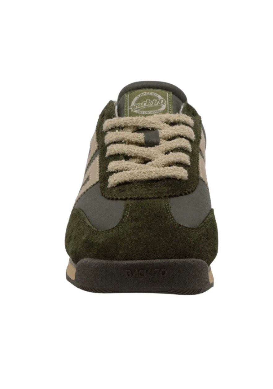 JOGGER W26 in FOREST GOLD Sneakers