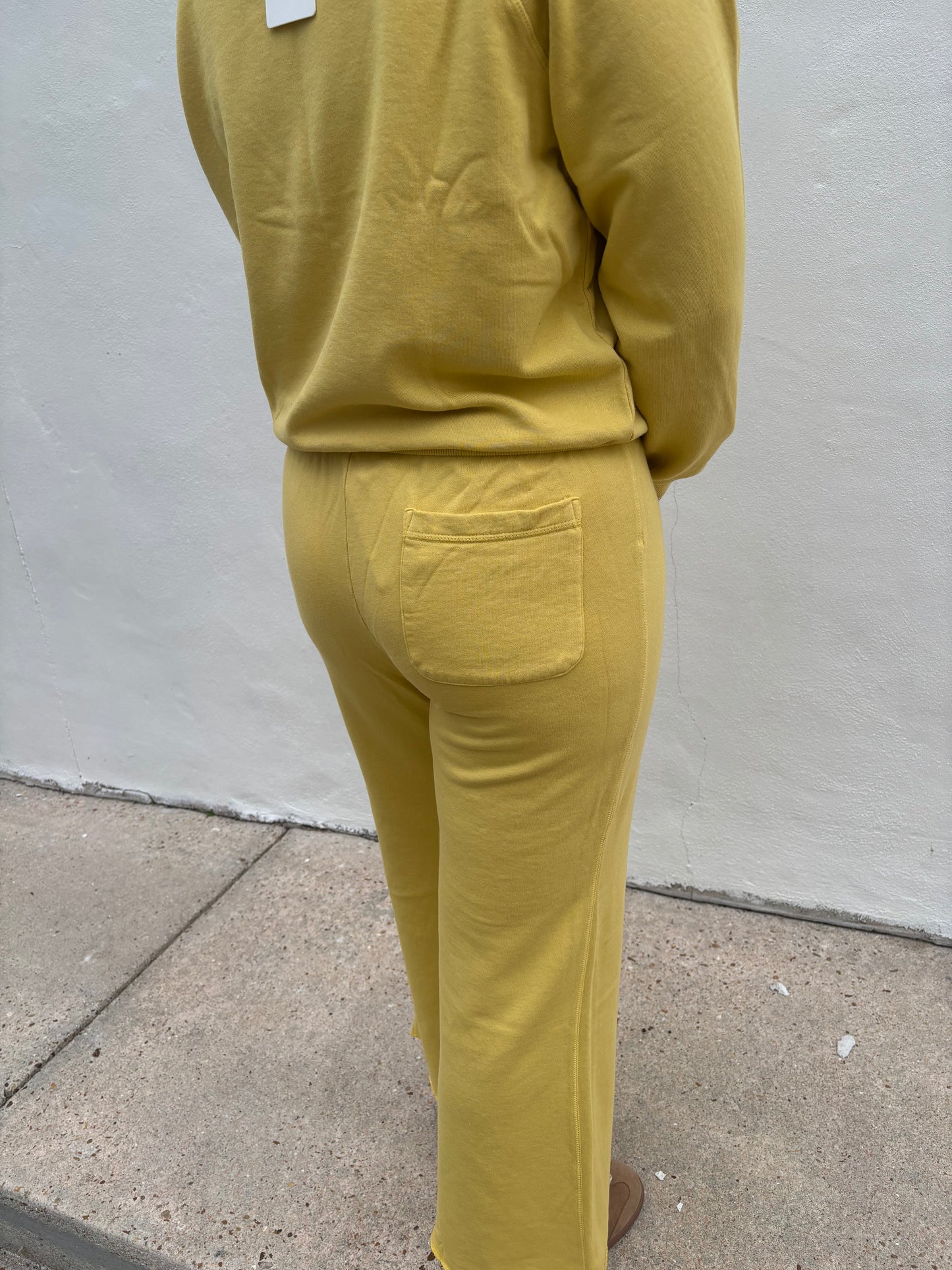 Cropped Lounge Pant Dark Pollen