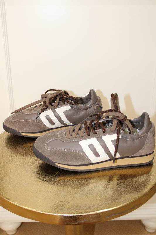 Rocket Taupe Butter Sneakers