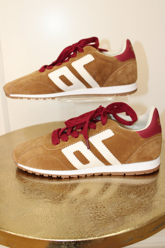 Back 70 Asian W26 Sneakers
