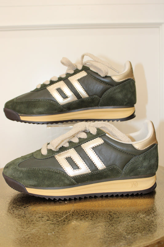 JOGGER W26 in FOREST GOLD Sneakers