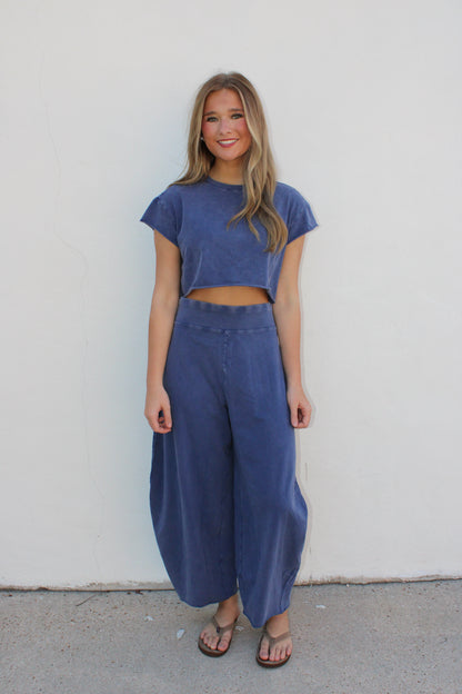 Hot Shot Cropped T-Shirt - Women's