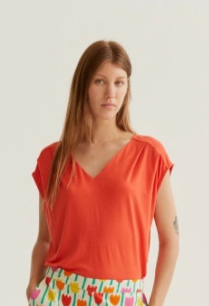 Sleeve Detail Tee