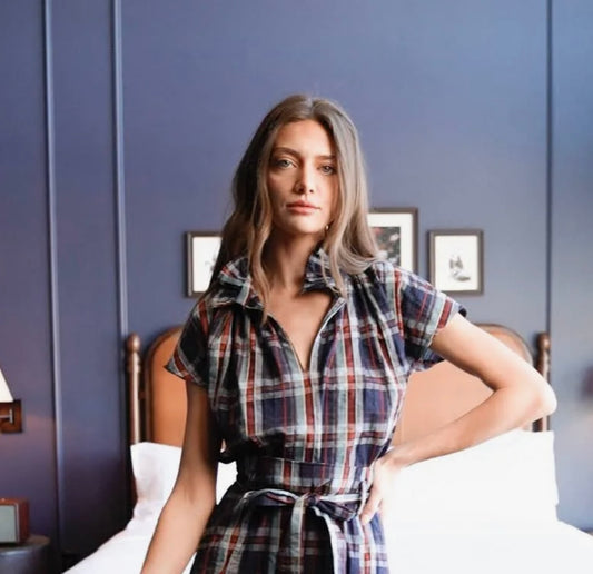 Never A Wallflower Vicki Top Navy Plaid