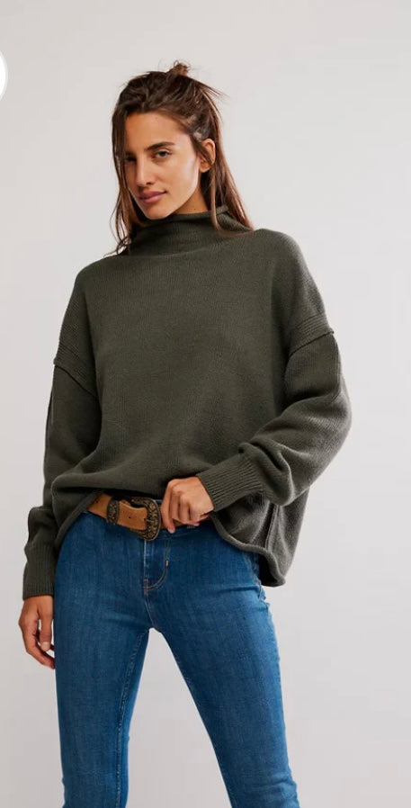 WTF Torres Roll Neck Pullover Army