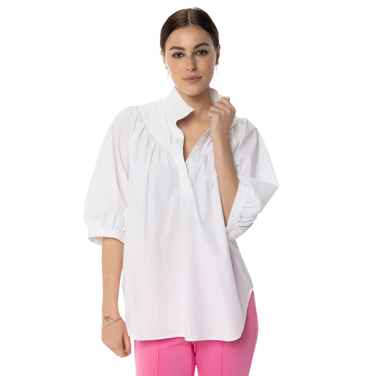 Avie Top in Solid White