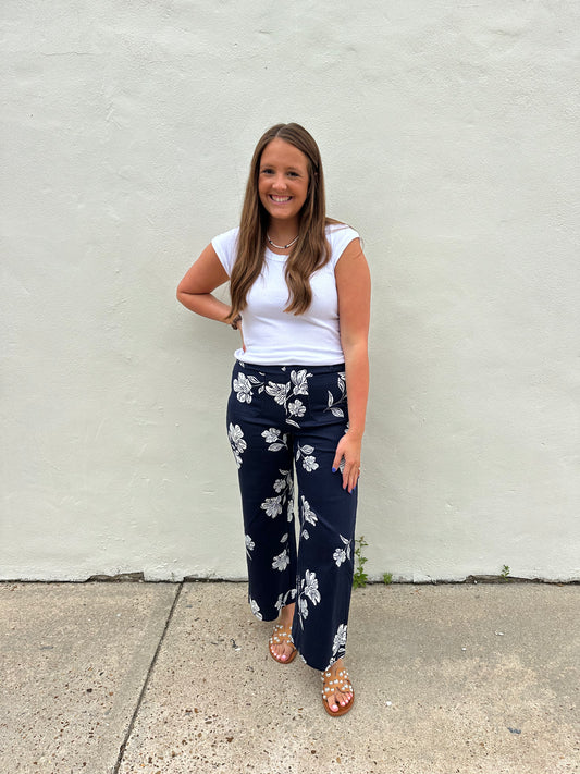Navy Colette Cropped Wide-Leg Flower Leg