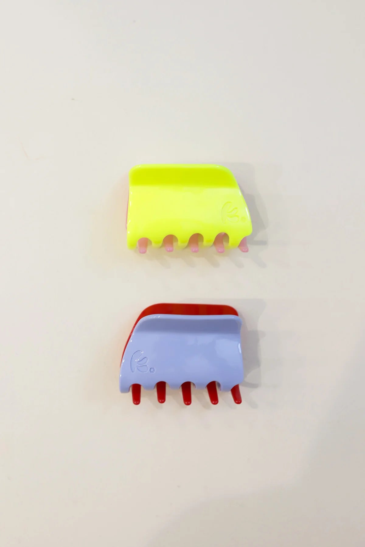TWO PACK 2-TONED CLAWS (MIDI SIZE)