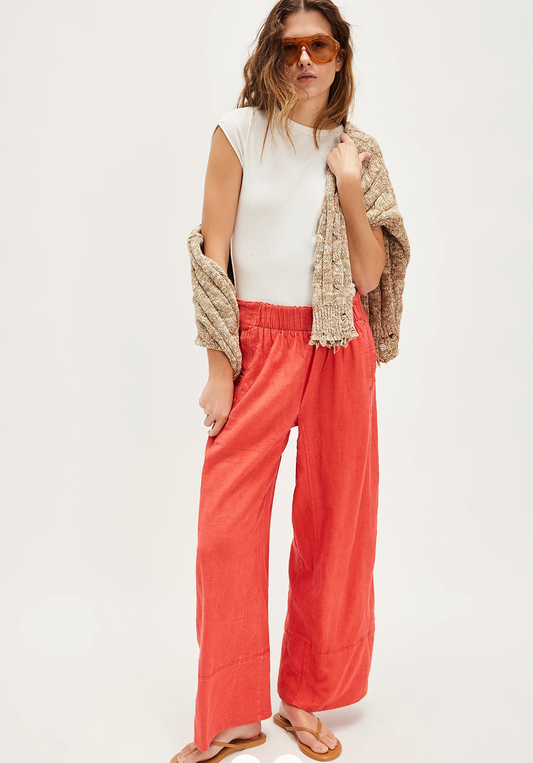 Day's End Linen Pull-On Pants in Poppy Red
