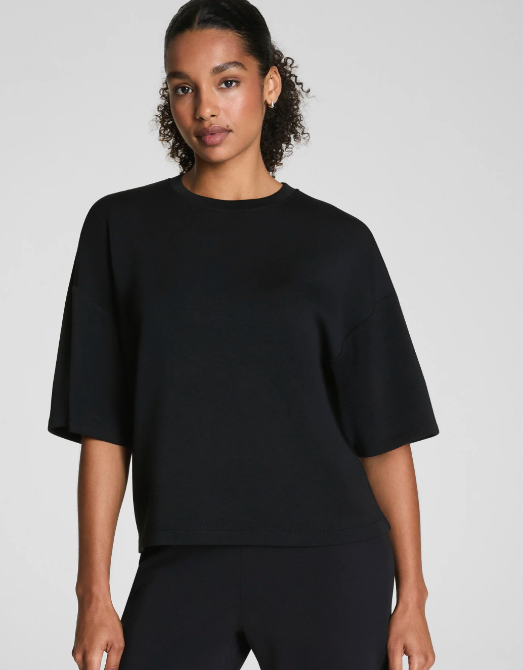 Air Essentials Boxy Tee Black Spanx