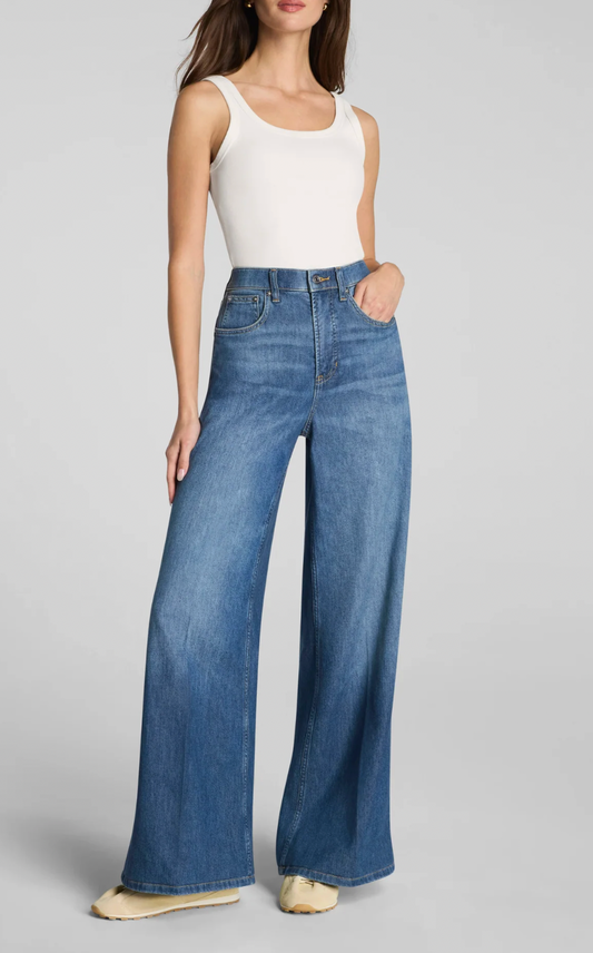 Super Wide Leg Jeans