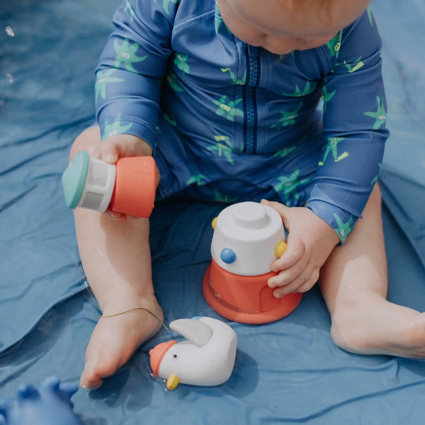 *New* Itzy Stack & Squirt™ Bath + Water Toy