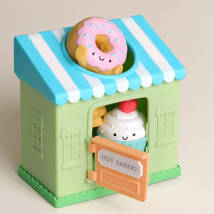 *New* Itzy Play Bakery™