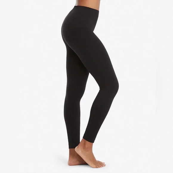 Spanx Seamless  Ankle Leggings in Black